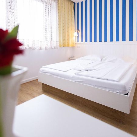 Pension Seerose Hotell Pörtschach am Wörthersee Eksteriør bilde