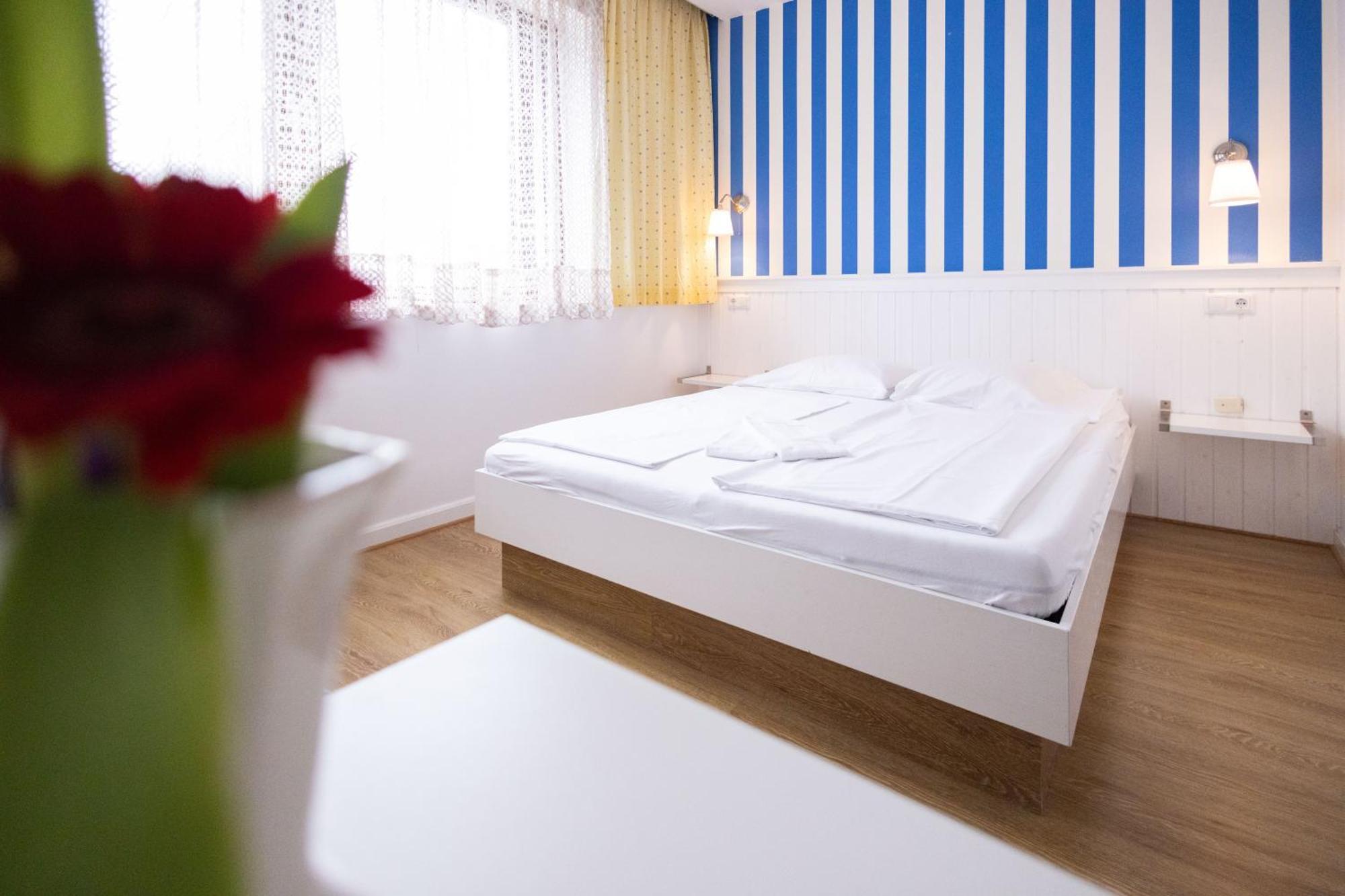 Pension Seerose Hotell Pörtschach am Wörthersee Eksteriør bilde
