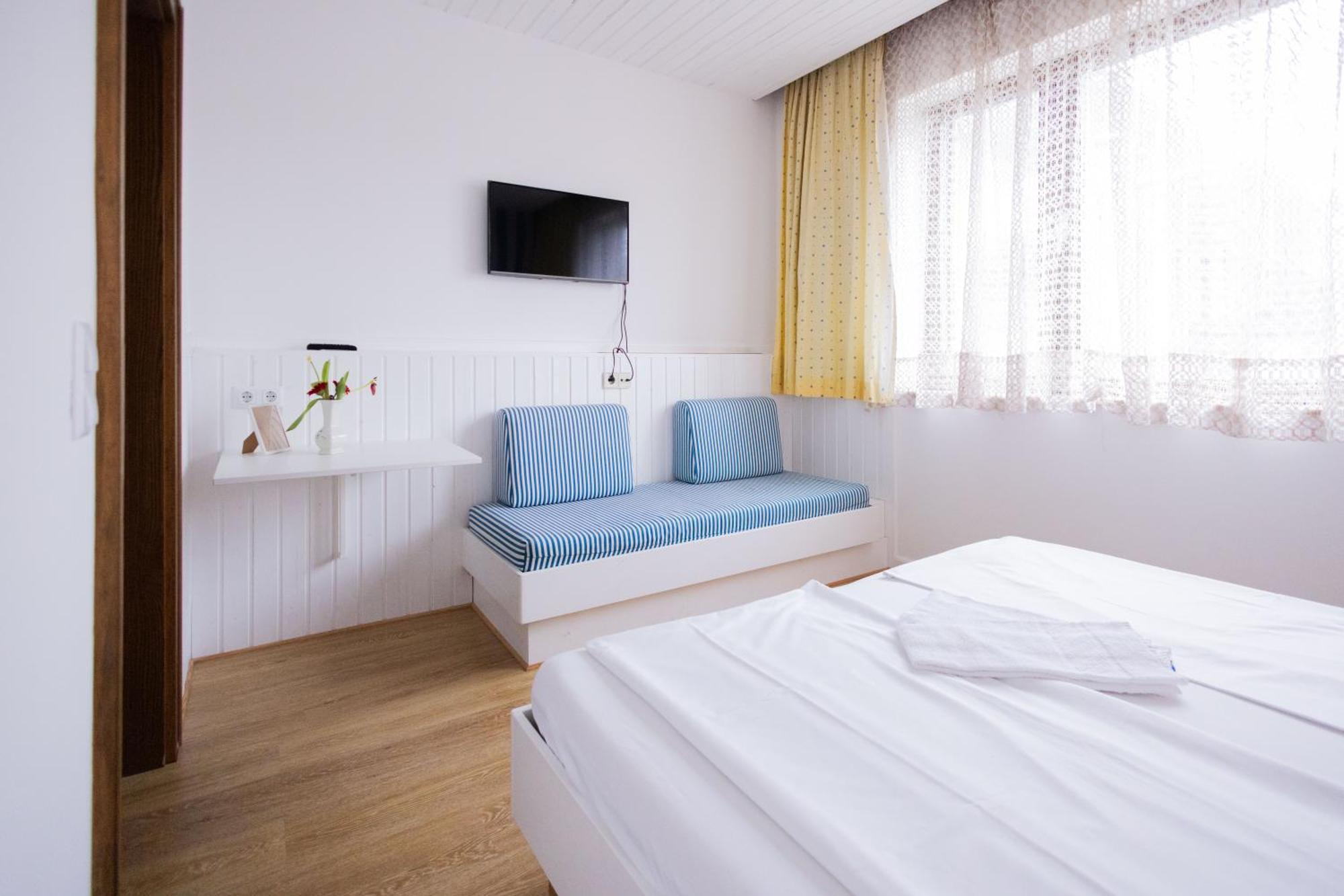 Pension Seerose Hotell Pörtschach am Wörthersee Eksteriør bilde